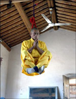 un-moine-du-temple-de-shaolin.jpg